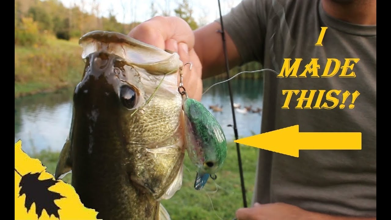 Circuit board bass fishing lure spray paint paint job. DIY YouTube