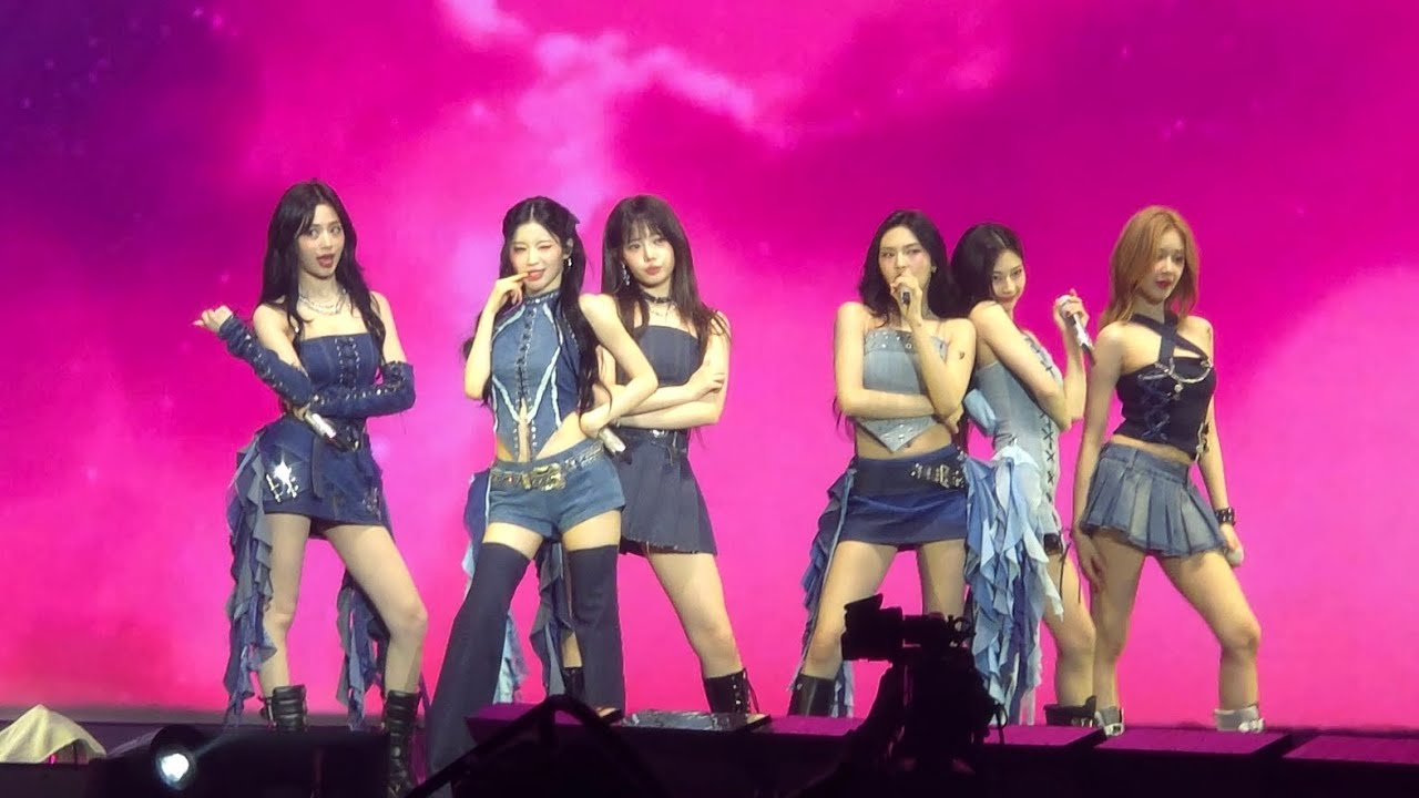 BABYMONSTER - Really Like You @ 'HELLO MONSTERS' in Hong Kong [250525 Fancam]