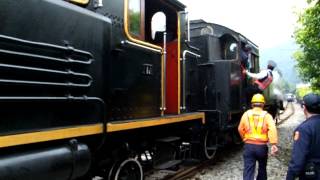 2012-03-12 12:34 CK124 + CK101 內灣站內調車2