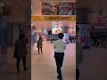 福岡の街をルンルン気分で散歩する。