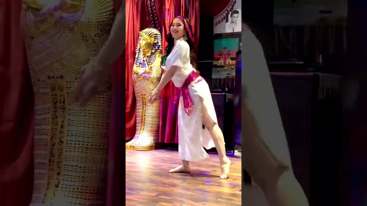 Nadya Akane Baladi Belly Dance 💃🤩