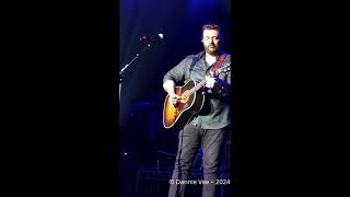 Chris Young performing a cover of When You Say Nothing At All at the Forum , Australia 2024.