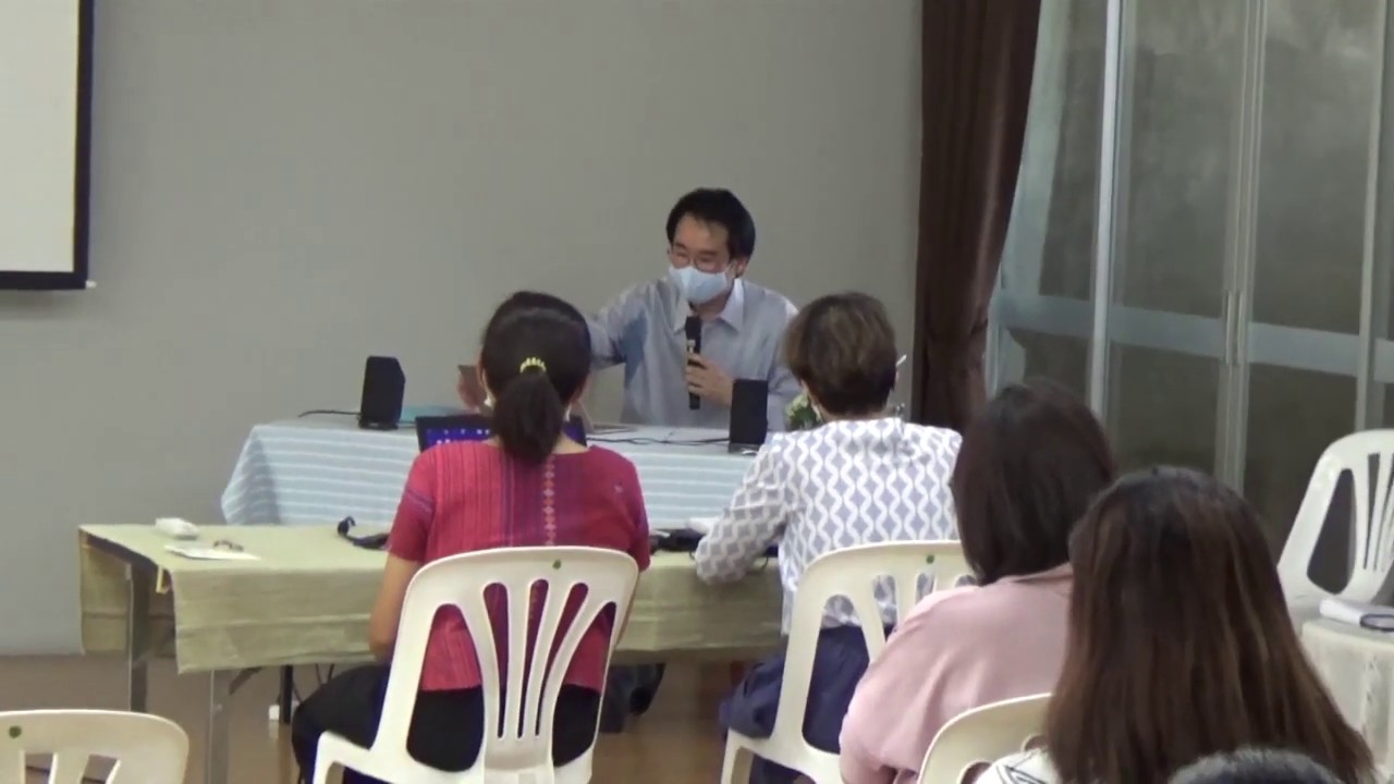 630422 อบรมเรื่องโรคโควิด-19 โดย นายแพทย์ธนรักษ์ ชลรักษ์ รองอธิบดีควมคุมโรค ช่วง 1 ให้คำแนะนำ