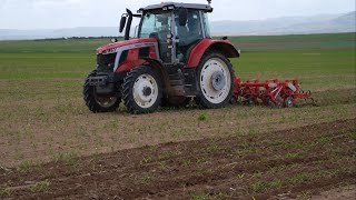 Modern Çiftçilerin Kullandığı Tarım Makineleri Ve Traktörler