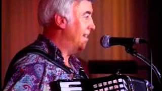 Irish Reels by irish accordion player Dermot O'Brien chords