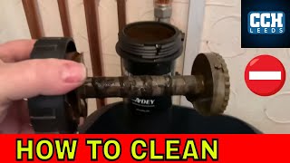 How To Clean a Magnaclean Filter  Central Heating Filter