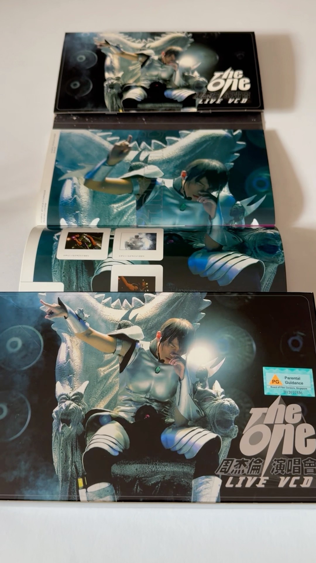 周杰伦2002 The One 演唱会Live VCD 专辑| Jay Chou's 2002 The One