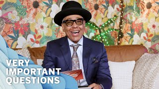 Giancarlo Esposito on how Baby Yoda smells and why fashion is important