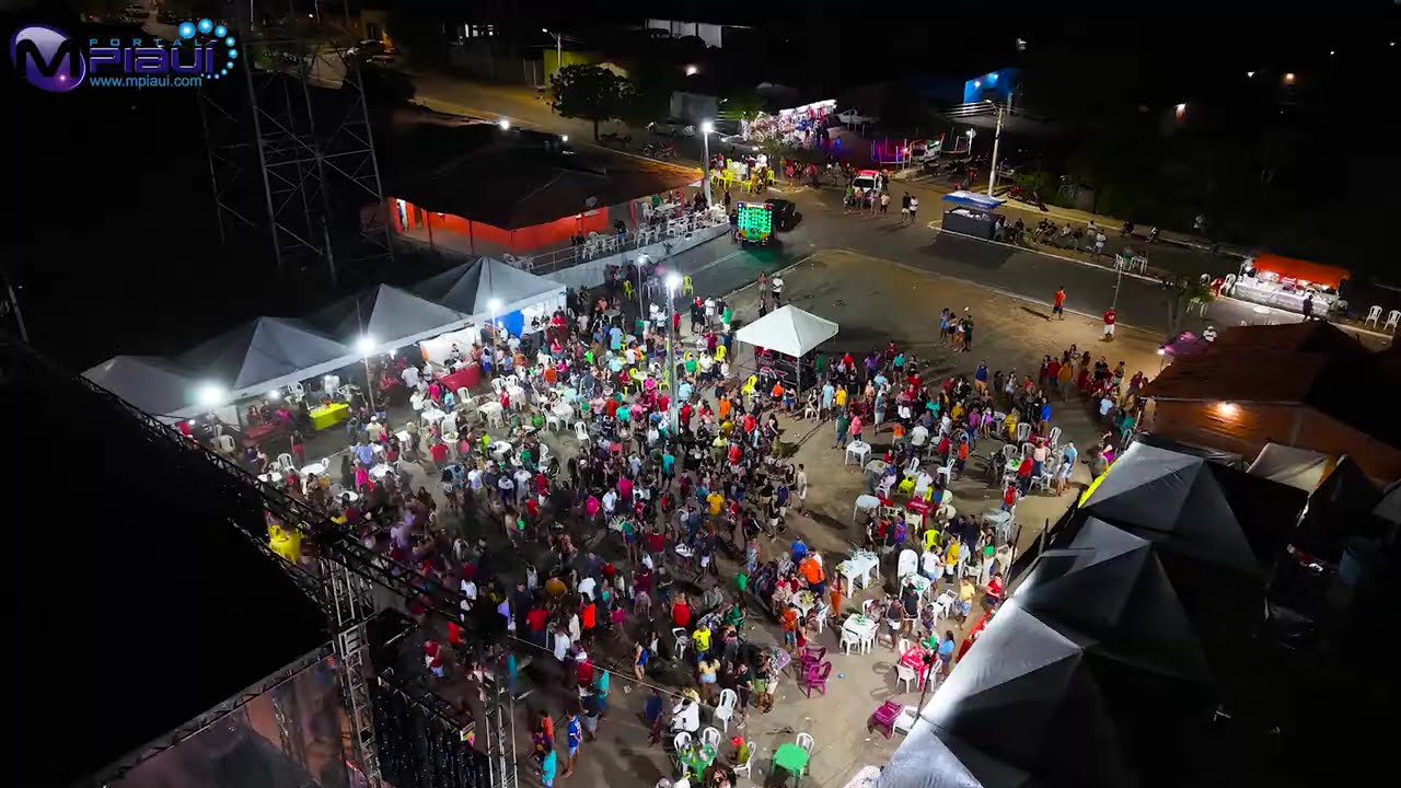 SHOW COM ARTUZINHO  CANTOR EM CURRALINHOS 2025