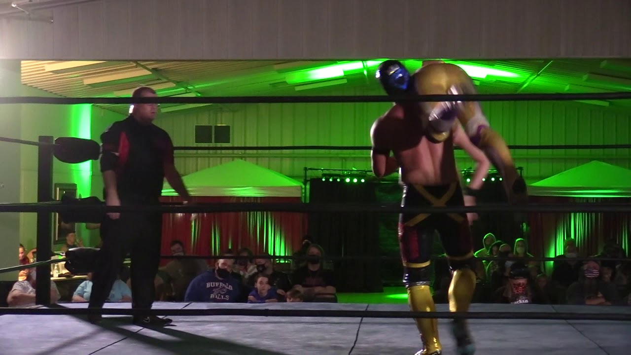 KAPOW Wrestling - How the Corona Stole Christmas - Dream Girl Ellie vs. Blanco Loco