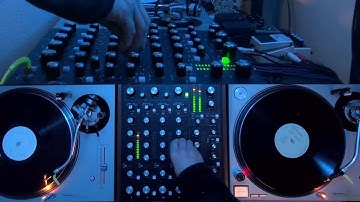 RoMinimal Tech Micro Minimal Deep House Vinyl Mix | Underground Vibez Live 2023.01.29