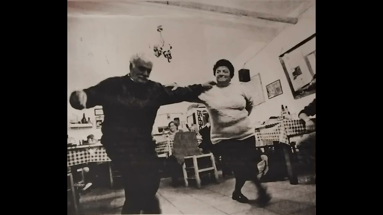 Φολέγανδρος: «Βλάχα (χασάπικο)» οργ., τσαμπούνα Πολύς Μαρινάκης 2004.