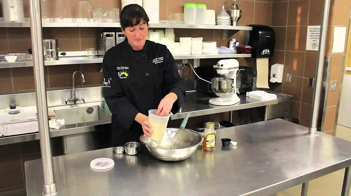 Gluten-Free Almond Cake Recipe : Gluten-Free Goodi...