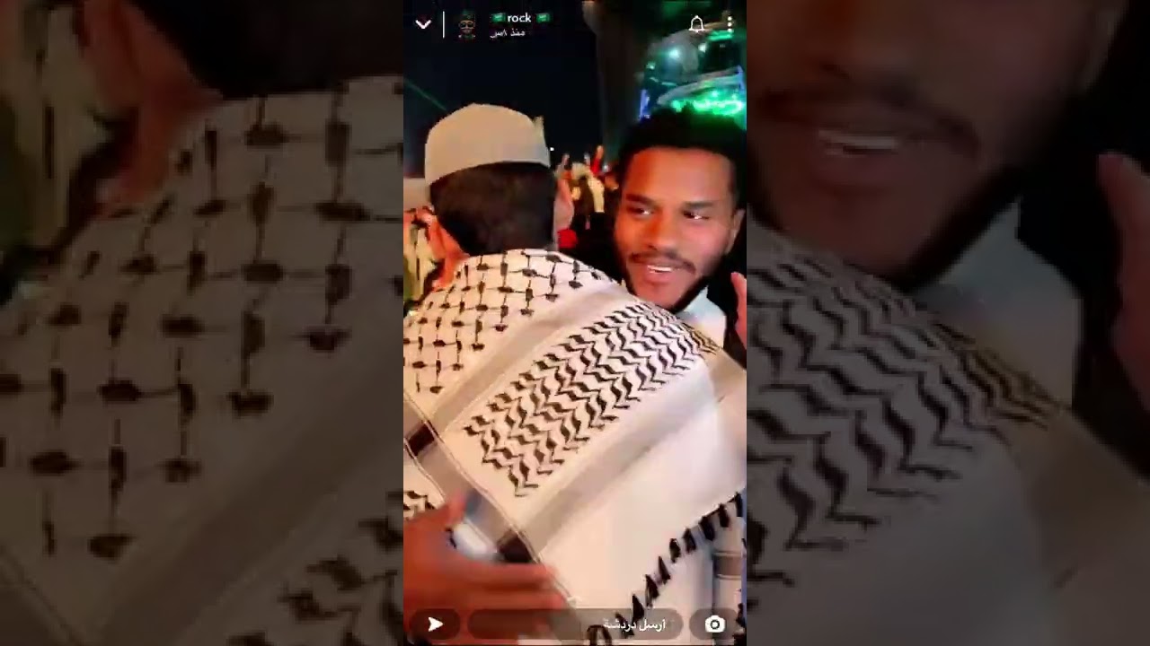 روك جبر في بولي يوم تنكر 😂|جزء الاول