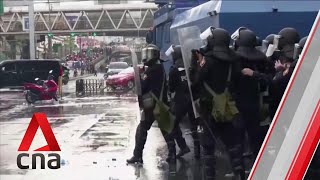 Rubber bullets, water cannon fired at protesters in Bangkok