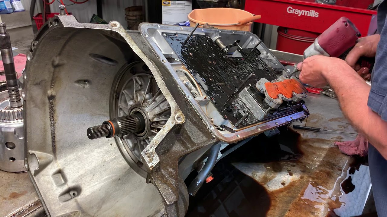 4R100 transmission with trans fluid looking like motor oil and smells