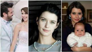 Beren Saat (Fatima Gul) biography / family / life story / hobbies / lifestyle Beren Saat (Fatima Gul) biography / family / life story / hobbies / lifestyle
