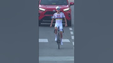 A famous five 🖐️ Tadej Pogacar DOMINATES Il Lombardia to claim his fifth straight win  🍂