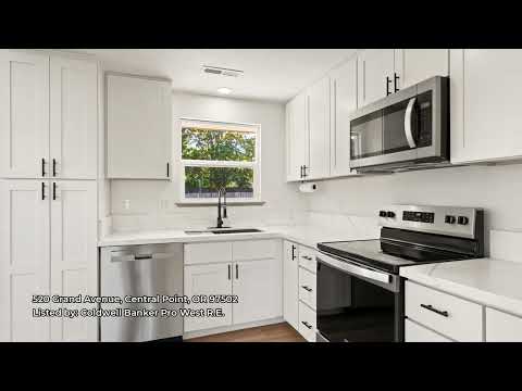 520 Grand Avenue, Central Point, OR home video tour