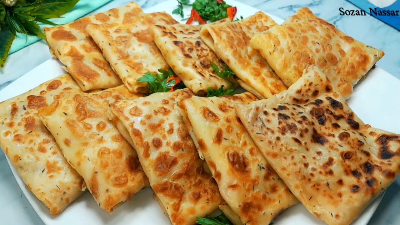 أحلي من الكريب وأسهل من البيتزا❗️جربي فطائر الطاسة السريعه بالطريقة دي بدون عجن ولافرد ولافرن هتبهرك