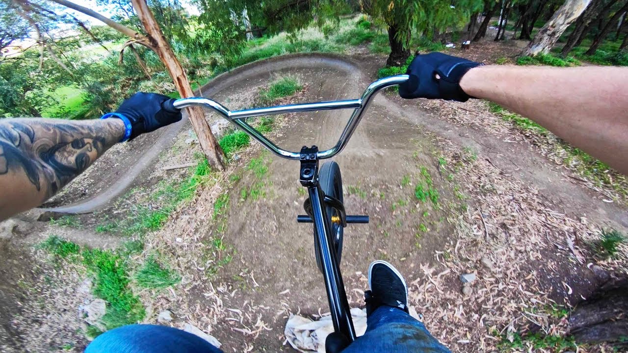 new-tricks-on-new-dirt-jumps-youtube