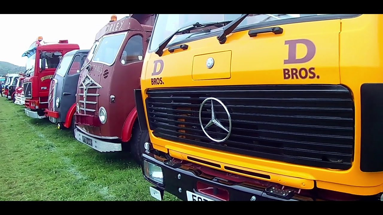 A Look Around The Llandudno Transport Festival