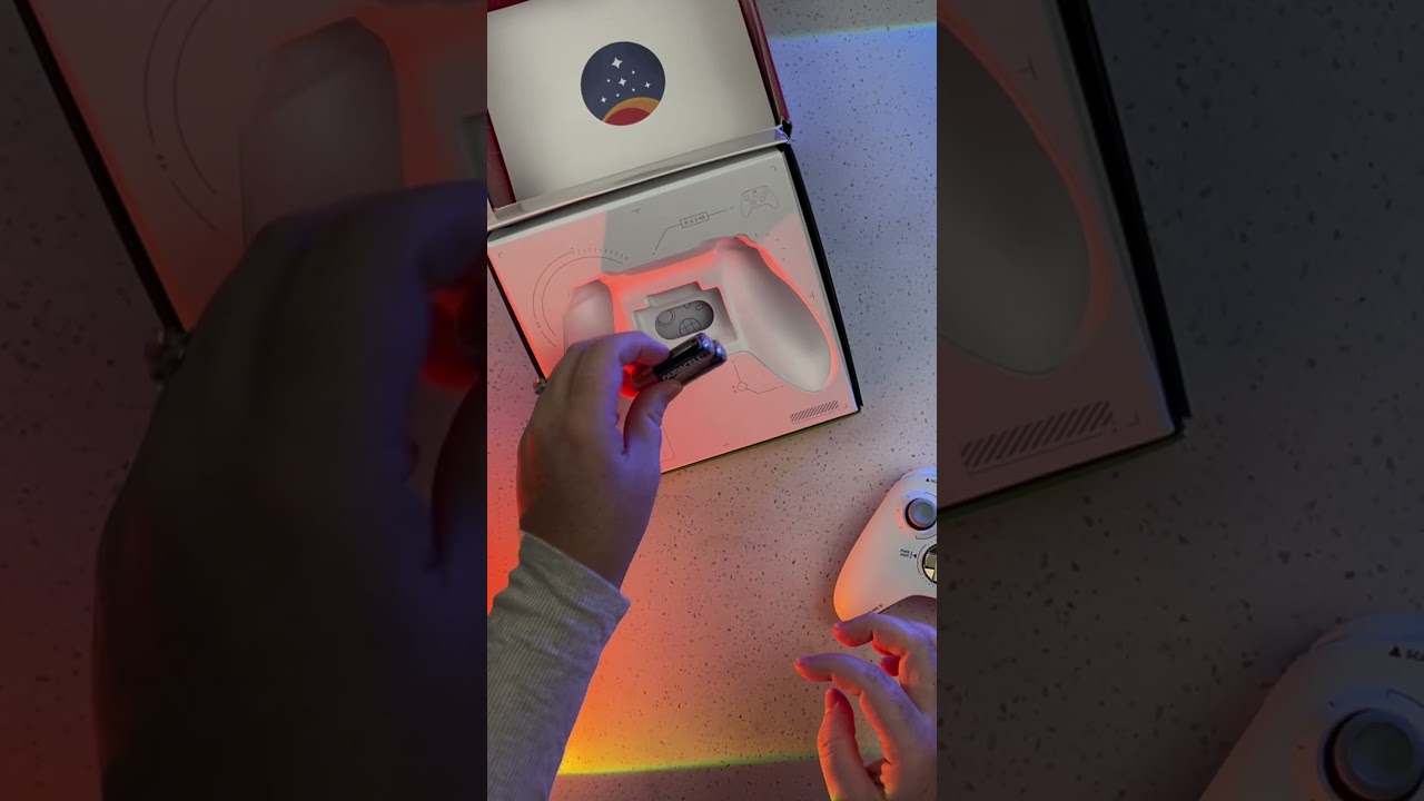 Starfield Limited Edition Xbox Controller Unboxing!