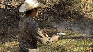 Details Ruger Vaquero Fast Draw Update