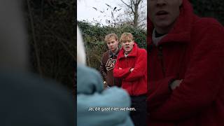 Download Lagu Oma helpt ons 👵🤔 Hoe hoog komen we denk je? 🤔 MP3