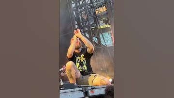 Thumbnail of I Fall Apart | post Malone live performance