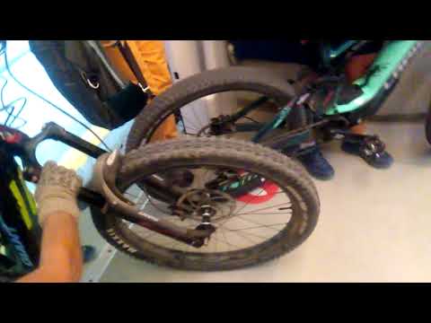 Train à Limone pour tende interdit aux vélos par la route