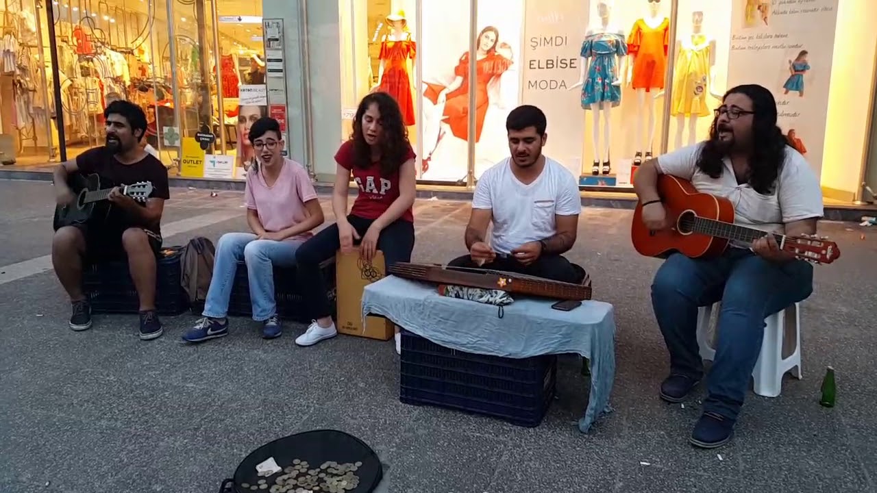 ⁣Mersin sokak sanatçıları