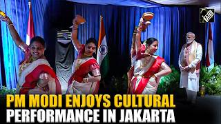 PM Modi enjoys cultural performance in Jakarta ahead of addressing Indian diaspora in Indonesia