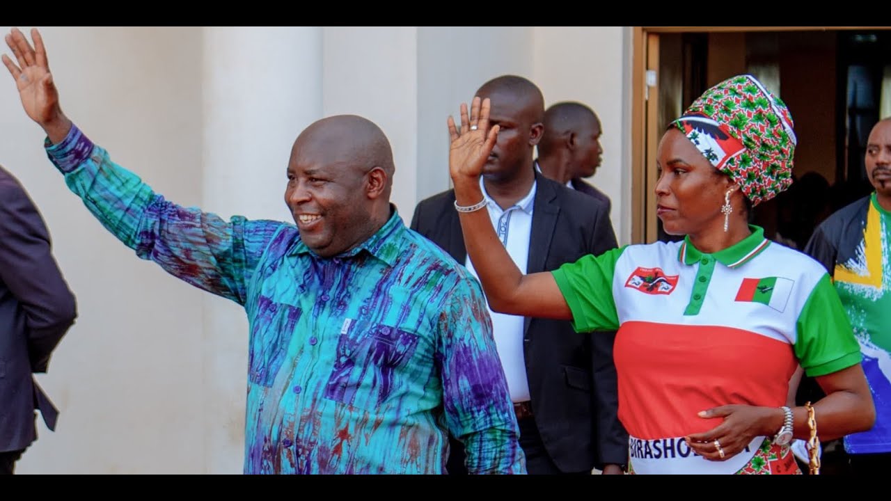 Prezida NDAYISHIMIYE asaba abarundi gukomeza ibikorwa mu rugendo rugena ...