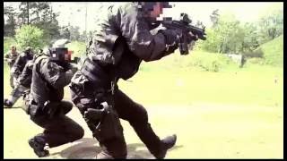 Bad Ass Special Forces Music Video Avenged Sevenfold - Almost Easy.