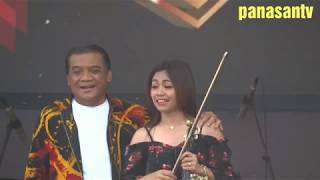 SANDY RIA ERVINA DISURUH MAJU PAKDE DIDI KEMPOT / KONSER DI MANDALA KRIDA YOGYAKARTA