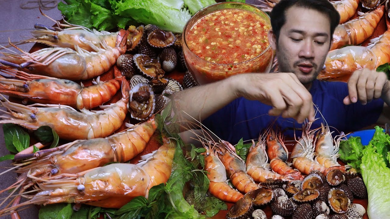 PK 221 : So Delicious - Eating Boil Lobsters and Cockles with Red Chili ...