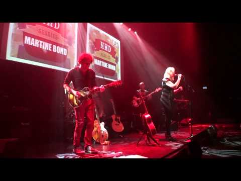 Martine Bond - On The Run