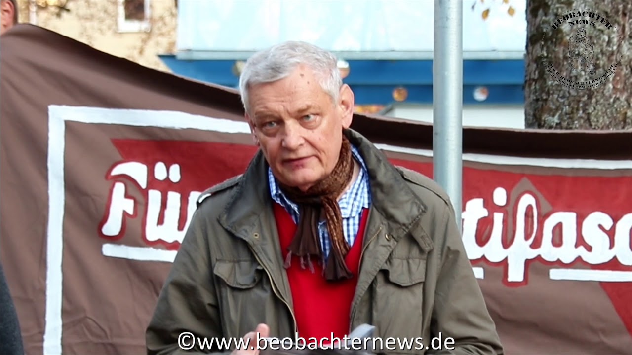 Würdiges Gedenken vor KZ und Mahnmal