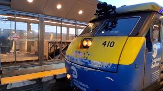 Sunset LIRR 🚊 Train action + a construction 🚧 update @ Babylon train station. #mta  #lirr 