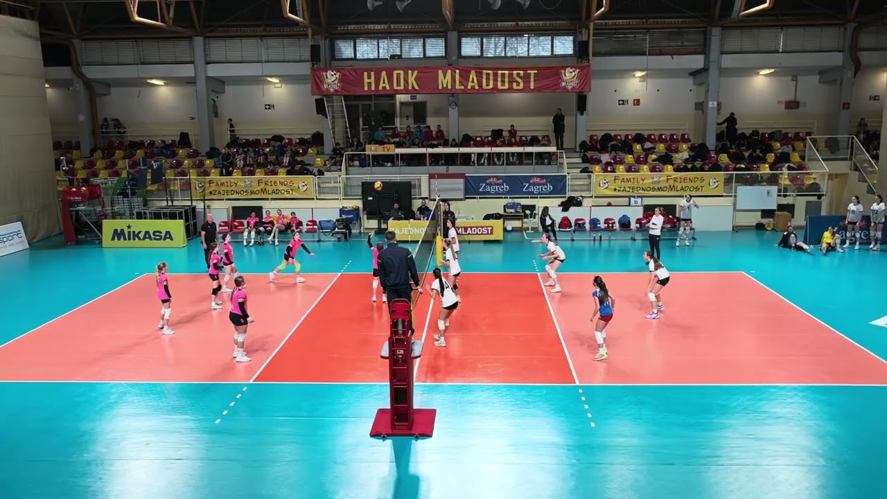 20.12.25. O&K Volley - Zagreb 0:2 (