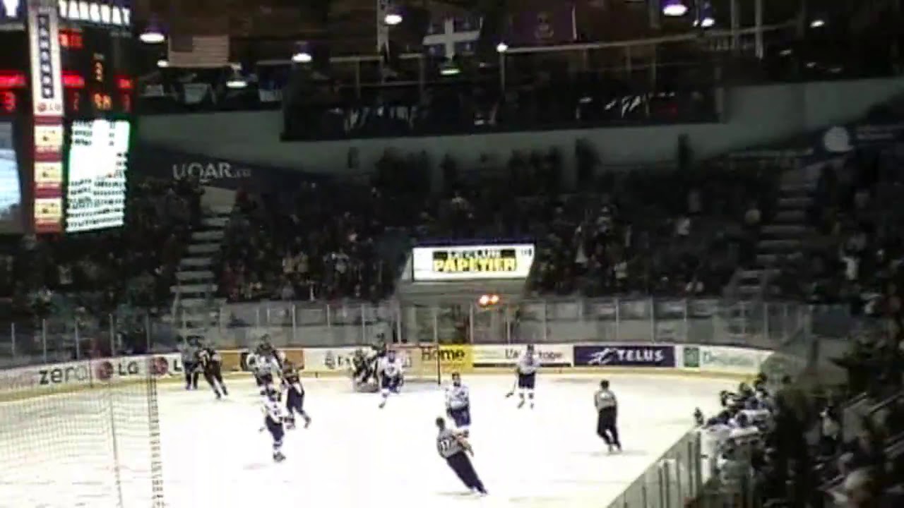 But de Jérôme Gauthier-Leduc de l'Océanic de Rimouski vs. Shawinigan (08-10-2010)