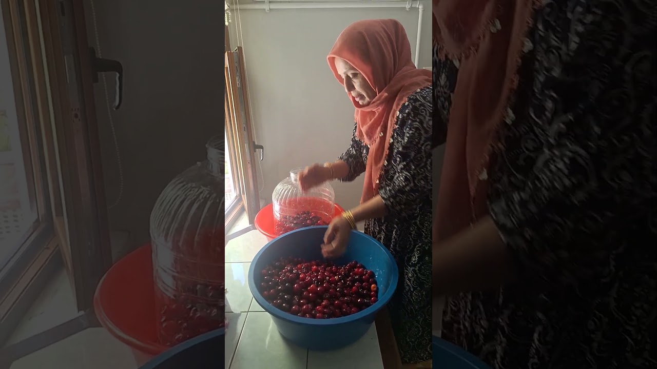 KİRAZ TURŞUSU. #ytdayibenionecikarnolur #yemektarifleri #food #tarif #vlog #kesfetteyiz #funny