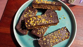 Chocolate Dates Nuts Energy Bars - No Flour No Refined Sugar! Healthy Snacks Recipe screenshot 5