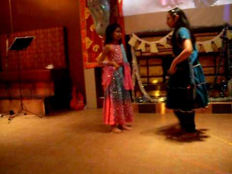 Mayisha  Mahiea Dancing to Khub Chena Chena