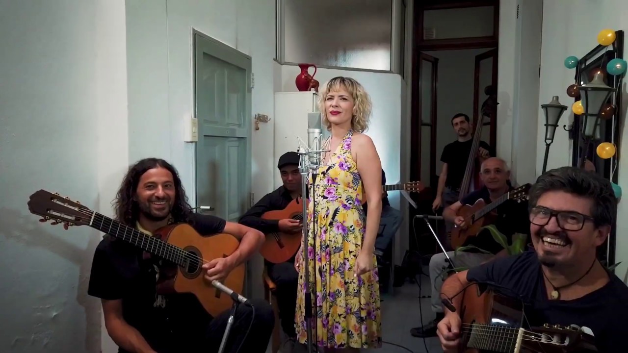 Eliana Sosa & Las Guitarras Sensibles de Flores - Vieja casa