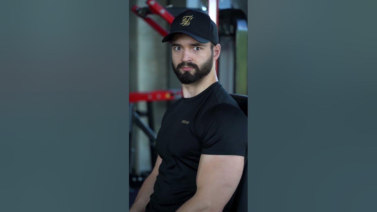 Common barbell row mistake YouTube