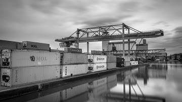 How To Create Amazing Black and White Photos in Lightroom! - Lightroom 5/6 Editing Tutorial!