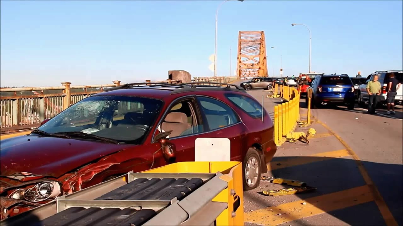 Bridge rampage: Woman arrested after 30 vehicles damaged