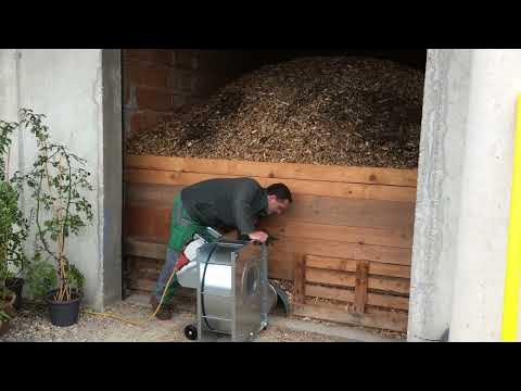 Hackschnitzel trocknen mit neuen Gebläse YouTube